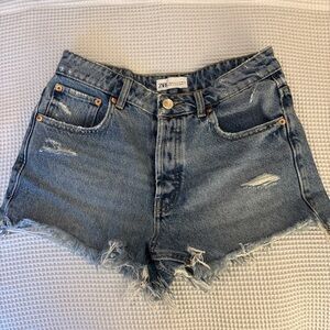 Zara Women's Distressed Blue Jean Shorts